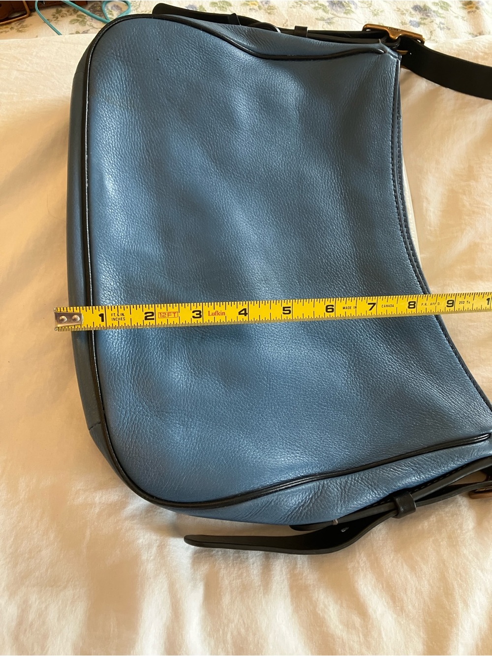 Fossil Cream and Blue Leather Saddle Crossbody with Black Strap - Picture 7 of 9